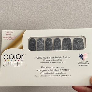 Color Street Silver Glitter Nail Strips - Sparkling Charcoal